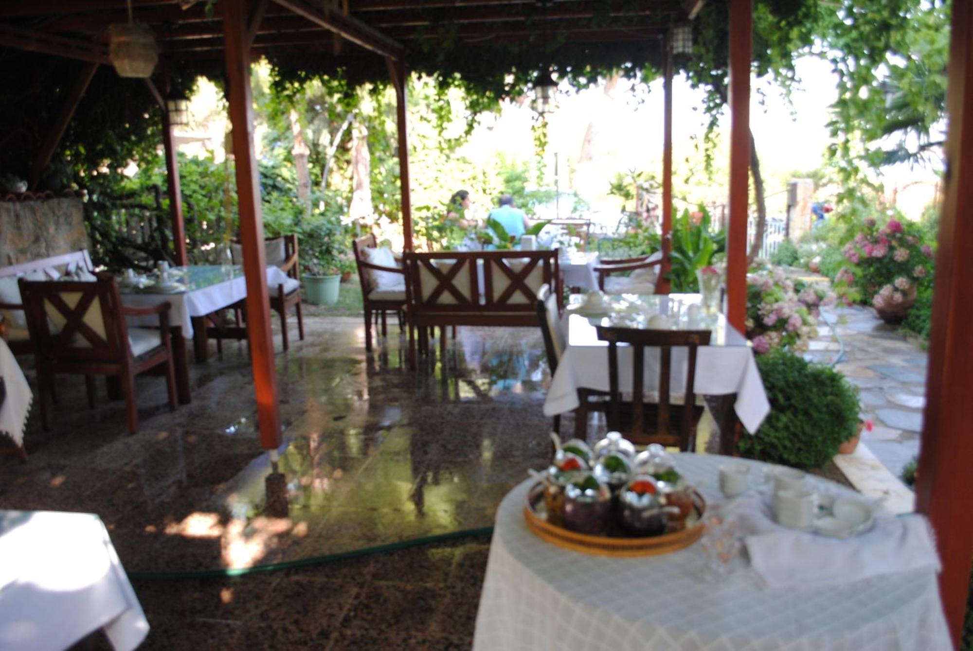 Gunebakan Taliani Hotel Ayvalik Ngoại thất bức ảnh