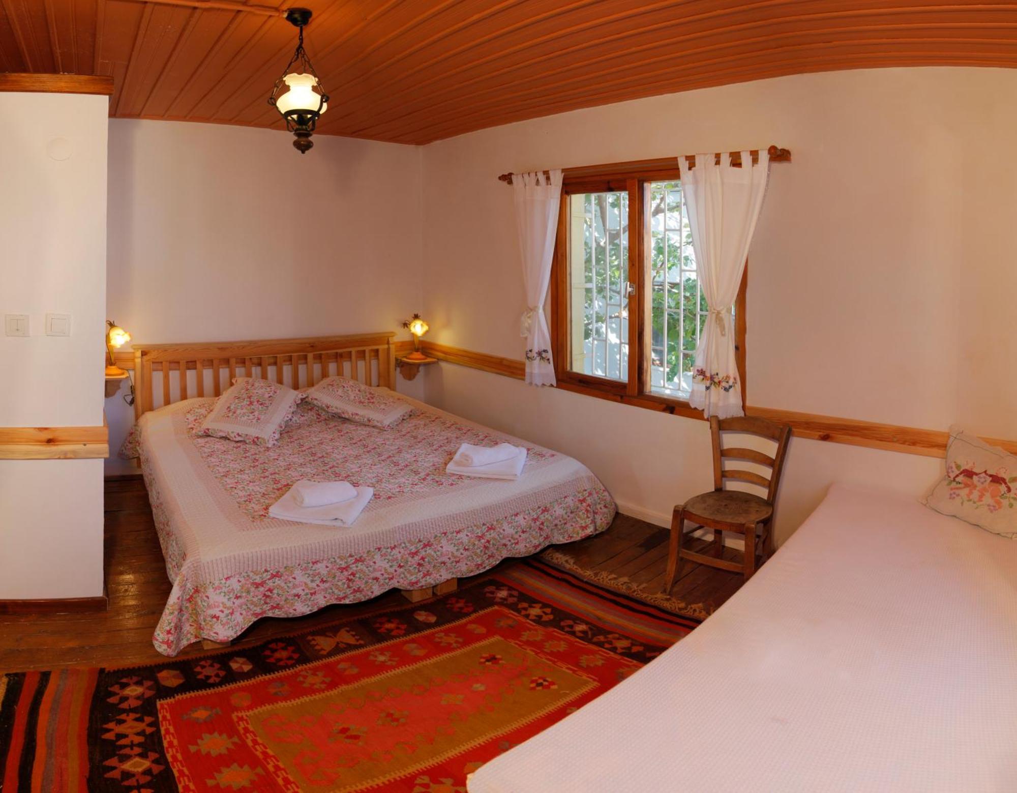 Gunebakan Taliani Hotel Ayvalik Ngoại thất bức ảnh